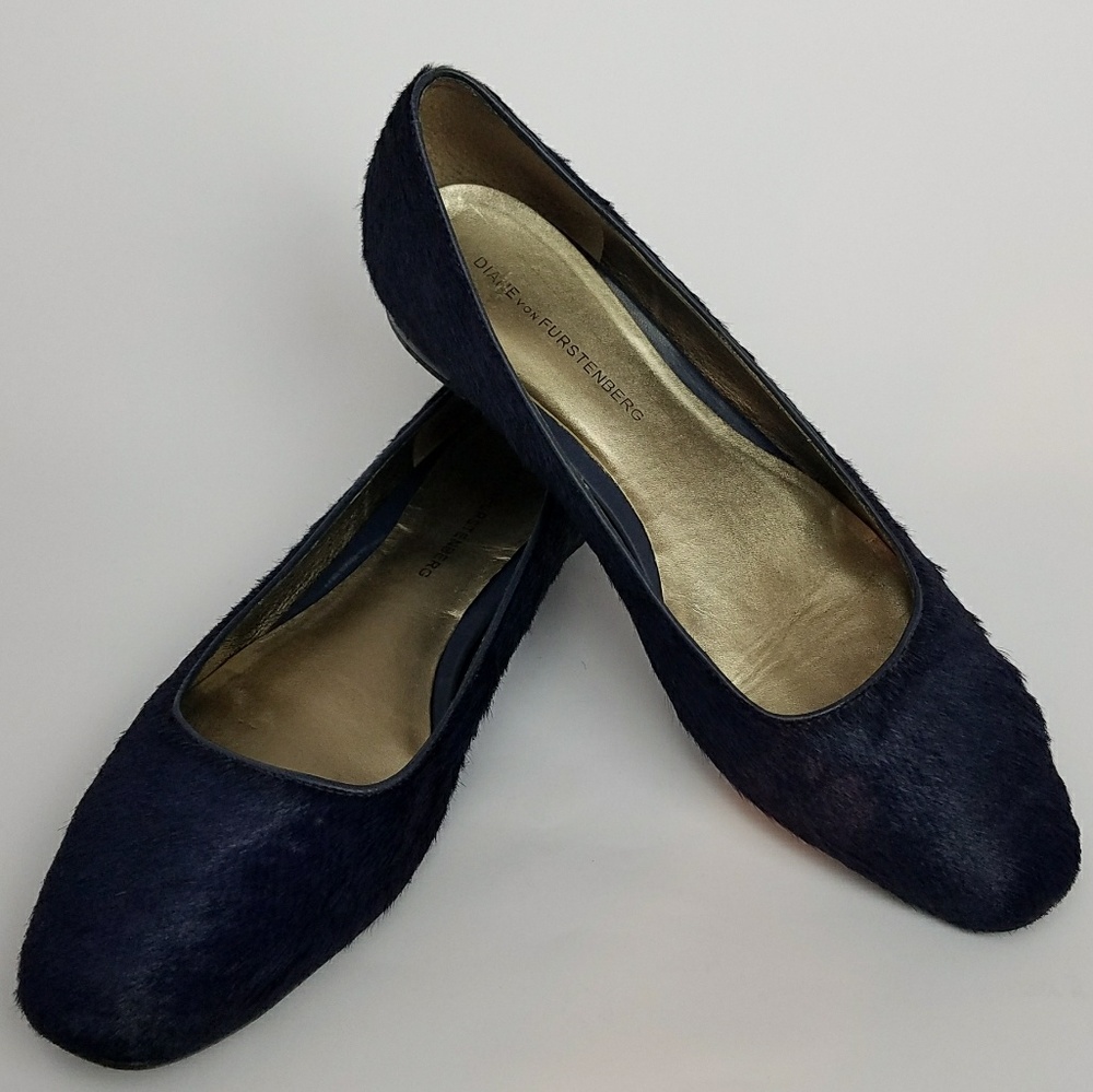 DVF Diane Von Furstenberg Navy Flats Sz 8.5